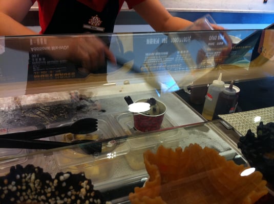 Cold Stone Creamery by null