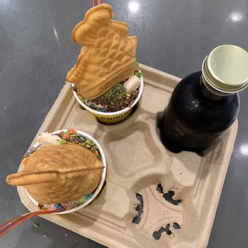 Somisomi - Tray to hold items - Ice Cream & Frozen Yogurt Near Me - Pleasanton, California