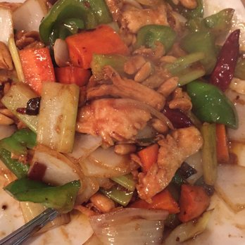 R House - Best kung pao chicken I ever had! Not like the crappy chinese fast food version at most places! - Cantonese Near Me - Houston, Texas R House - Best kung pao chicken I ever had! Not like the crappy chinese fast food version at most places! - Cantonese Near Me - Houston, Texas