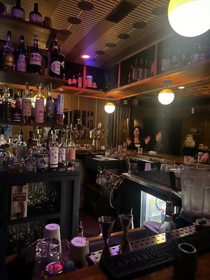 GoodTimes Full Service bar by null