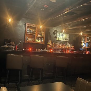 Vernon's Speakeasy - Steakhouses Near Me - Los Ranchos, New Mexico