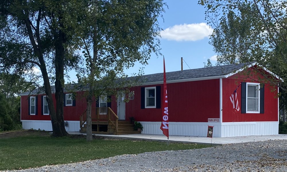 THE BEAUTY BARN STUDIO Updated August 2024 65 Photos 6235 SE Hwy