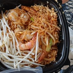 Taste of Asia - Pad Thai fresh and very good.