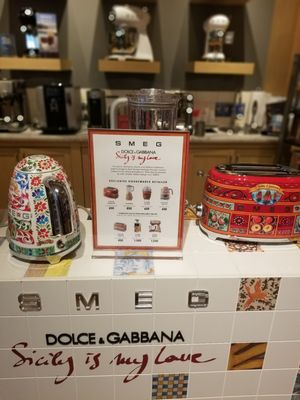 Williams-Sonoma by null