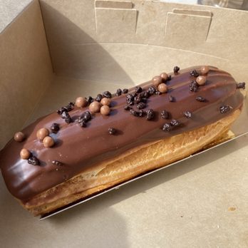 Butter Block - Eclair - Bakeries Near Me - Buffalo, New York