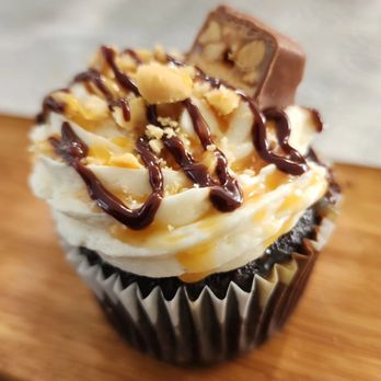 Stix and Scones - Snicker cupcakes - Bakeries Near Me Stix and Scones - Snicker cupcakes - Bakeries Near Me