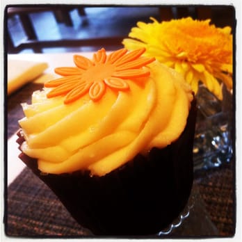Urban Thai - Tea Cupcake. Frosting was fabulous! - Thai Near Me - Longmont, Colorado