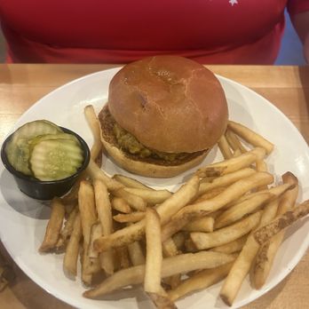 Bohemian Bull - Build Your Own Burger - Burgers Near Me - Murrells Inlet, South Carolina