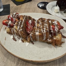 French Toast with Nutella and Strawberries
