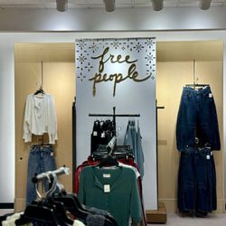 Dillard's