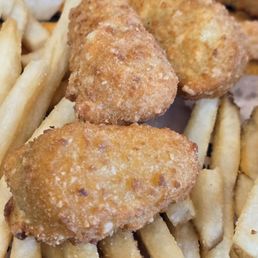 Jalapeño poppers and fries