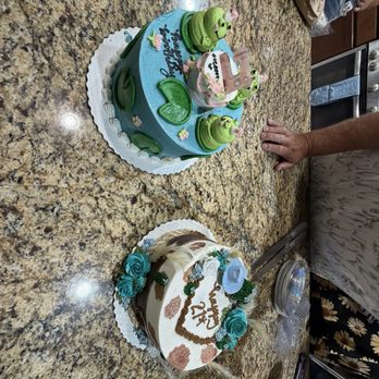 Save Mart - Moms 55th birthday cake and sisters 21st birthday cake custom order - Grocery Near Me - carson city, Nevada