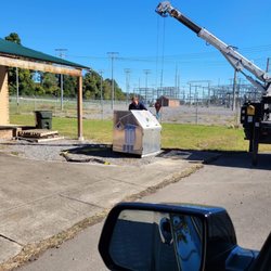 Central Propane - Scottsboro - Installing our cylinder refill station.