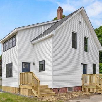 Town Square Realty Group - Real Estate Services Near Me - Sanford, Maine Town Square Realty Group - Real Estate Services Near Me - Sanford, Maine