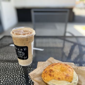 Mugs Coffee Roasters - Whittier - Iced Horchata latte & Cheese jalapeño bagel - Coffee & Tea Near Me - Whittier, California Mugs Coffee Roasters - Whittier - Iced Horchata latte & Cheese jalapeño bagel - Coffee & Tea Near Me - Whittier, California