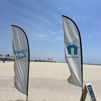 MONTY’S DOG BEACH & BAR - Updated January 2026 - 348 Photos & 159
