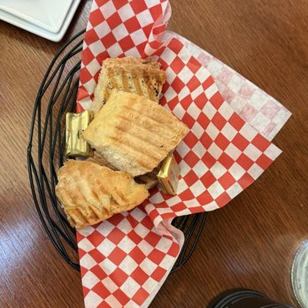 Tarantella on 4th - Complimentary Bread - Italian Near Me - Long Beach, California