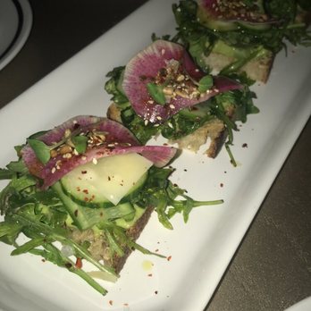 BLVD Steakhouse - Whipped Avocado - New American Near Me - Chicago, Illinois