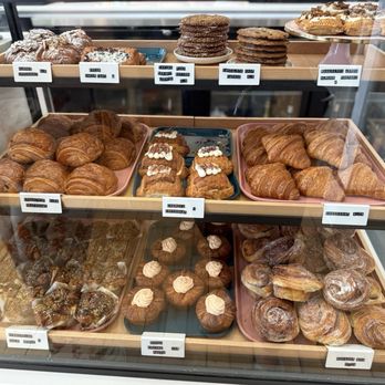 Bread & Friends - Bakeries Near Me - Portland, Maine Bread & Friends - Bakeries Near Me - Portland, Maine