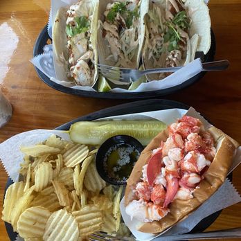 The Lobster Shack - Lobster roll and fish tacos - Seafood Near Me - Ogunquit, Maine