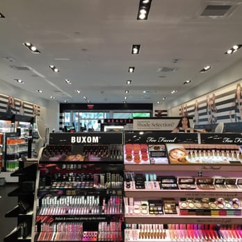 SEPHORA - Cosmetics & Beauty Supply Near Me - Coral Gables, Florida
