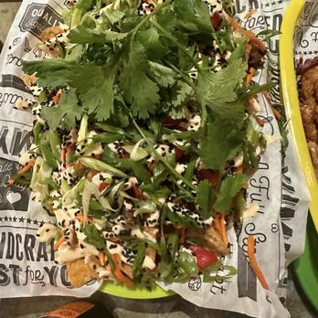 Fox Den - Wonton nachos - Burgers Near Me - Milwaukee, Wisconsin