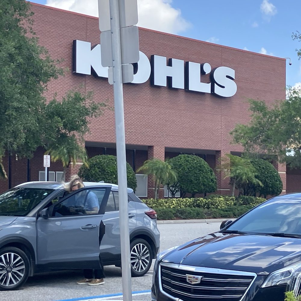 Kohl's - Outside - Men's Clothing Near Me - ROYAL PALM BEACH, Florida