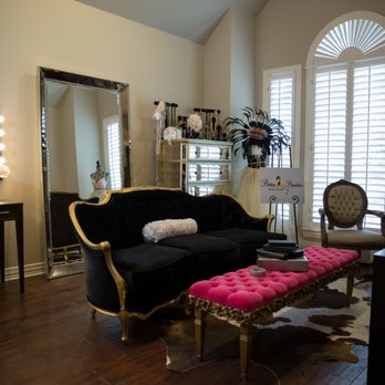 Beau Boudoir - Gorgeous Viewing Room at Beau Boudoir Private Studio in DFW, Luxury Boudoir Photography, All-Female Staff, Designer Boudoir Closet - Boudoir Photography Near Me