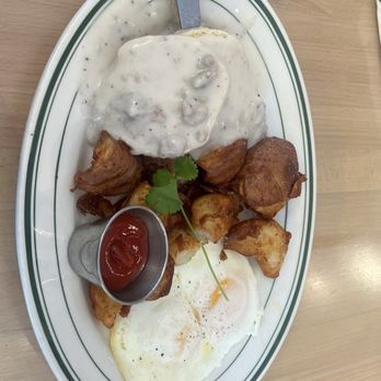Madi - Biscuits and gravy - Breakfast & Brunch Near Me - San Diego, California