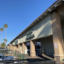 Sprouts Farmers Market - Meal prepping. Sprouts has lots of veggies I like