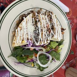 El Mexicano Restaurant & Coffee - Chicken Quesadilla
