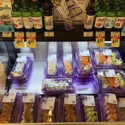Albertsons - Sushi fridge - 12/9/25