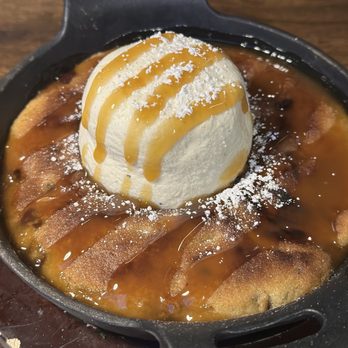 Babylon Social - Chocolate Chip Cookie Skillet - Pop-Up Restaurants Near Me - Babylon, New York