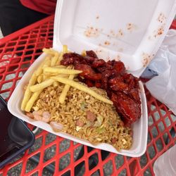 Pa' Los Chinos Food Truck - BBQ spare ribs combo