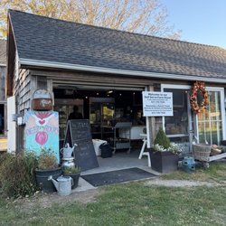 Deep Roots Farm - Outside