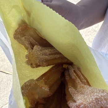 Churros El Morita - Light on the sugar - Desserts Near Me Churros El Morita - Light on the sugar - Desserts Near Me