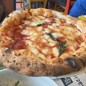 'O Munaciello - Pizza Near Me - Miami, Florida