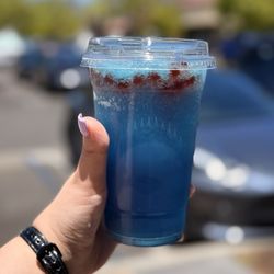 Chocolate Bliss - Amazing refresher I love this place