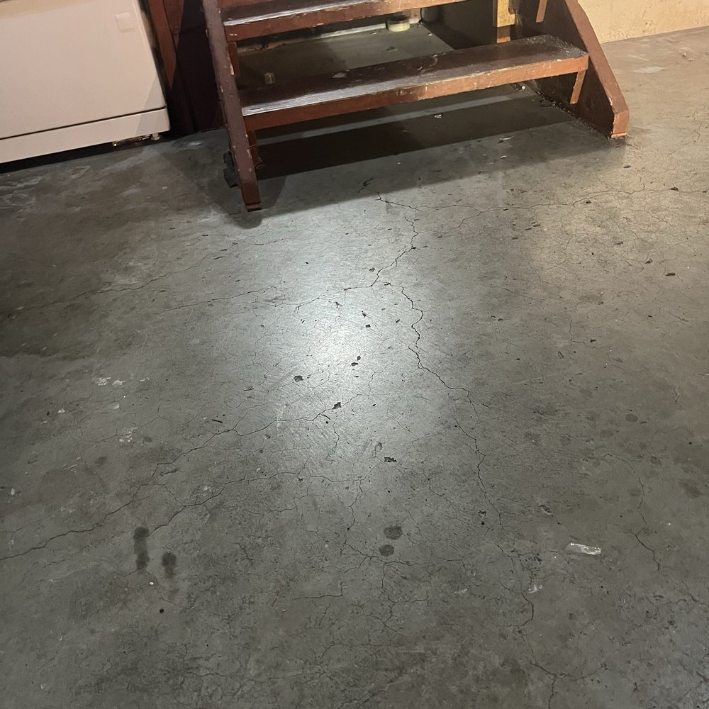 Everett Sparkle Cleaners - Please look at all the dirt and trash left in there still - Home Cleaning Near Me