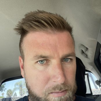 Granada Square Barbers - Where did his hair go on the sides up top ?! - Barbers Near Me - Anaheim, California Granada Square Barbers - Where did his hair go on the sides up top ?! - Barbers Near Me - Anaheim, California
