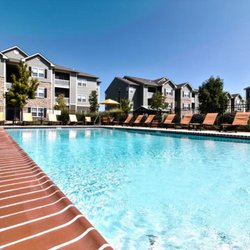 Aventura at Richmond - Swimming pool