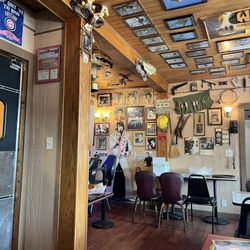3rd Chute Bar & Grill - Inside Decor
