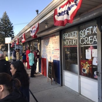 Soc's Ice Cream - Ice Cream & Frozen Yogurt Near Me - Saugus, Massachusetts