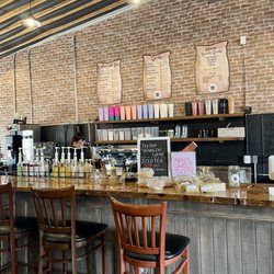 Mis Raices Café - Set at the bar and enjoy some conversation