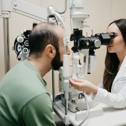 Woodley Optometry