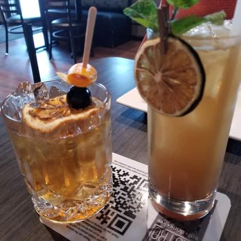 Bar Bistro - Cocktail Bars Near Me - Tacoma, Washington