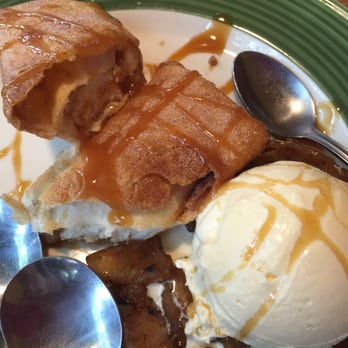Applebee's Grill + Bar - And ofc my dessert haha soooo good - Sports Bars Near Me - Chino, California