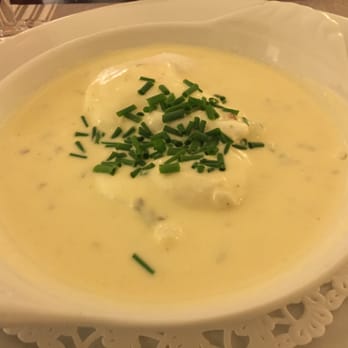 Les Embruns - Poached Eggs in the Blue Cheese Soup (Starter, listed in French, changed daily maybe) - French Near Me - Paris, 75