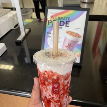 Gong Cha - Rainbow strawberry taro - Bubble Tea Near Me - San Jose, California