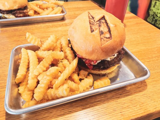 Thunder Bacon Burger Co by null